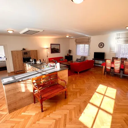 Apartament Ruheoase Im Gruenen Nahe Wien Petronell